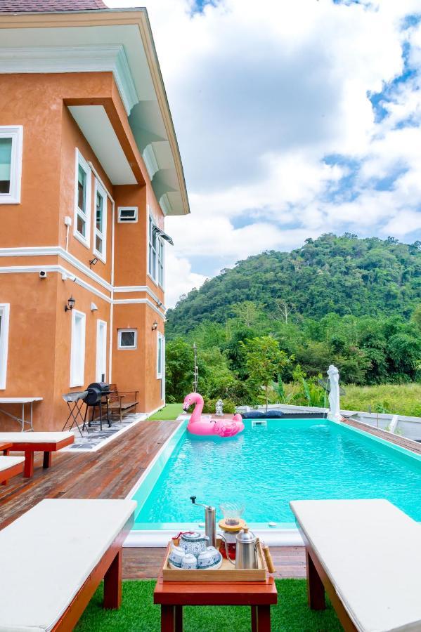 Chateau De Luxi Khao Yai - ชาโตว์ เดอ ลูซี่ เขาใหญ่ Villa Mu Si Exterior photo